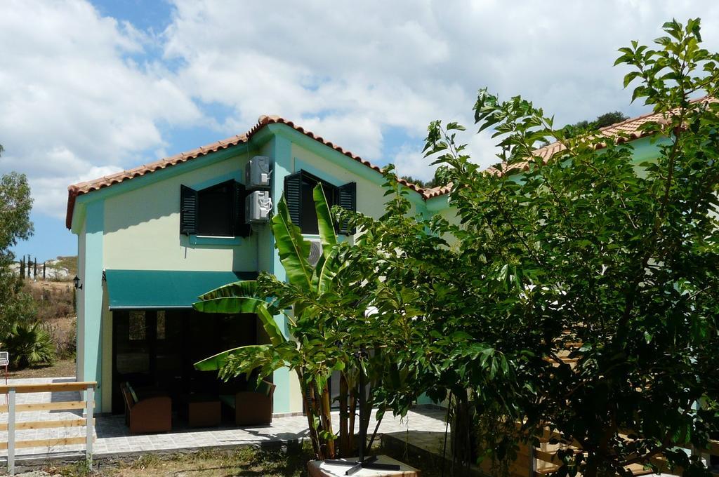 Villa Emmanouela Xi Beach Eksteriør bilde