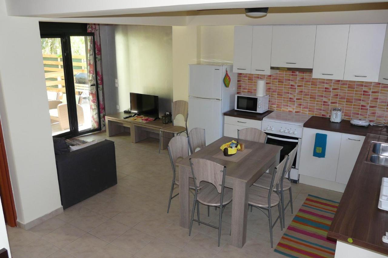 Villa Emmanouela Xi Beach Eksteriør bilde